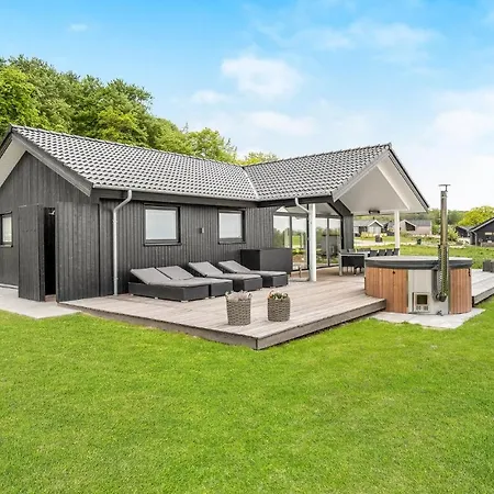 Tatil Evi In With Wifi Sjolund